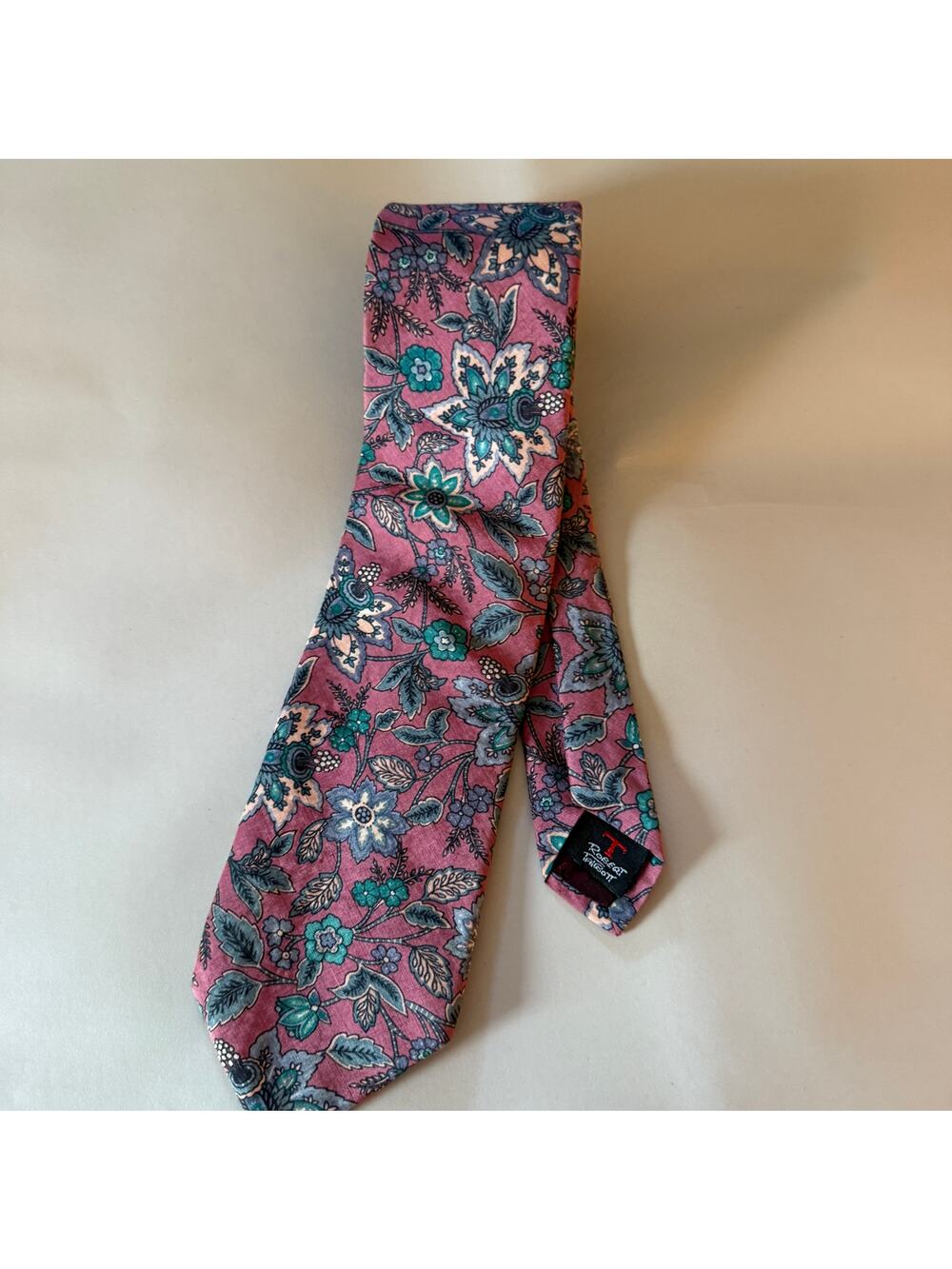 80s Vintage ROBERT TALBOTT for Newcastle Ltd. Mauve Floral Silk Tie 3.25 inches